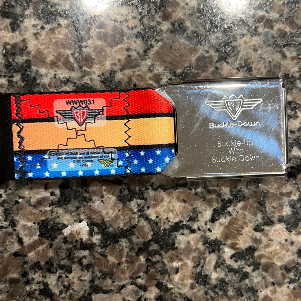 Buckle-Down Wonder Woman Belt - Red, Blue, Yellow - Picture 6 of 7